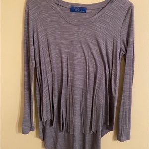 nice blue & white heather top